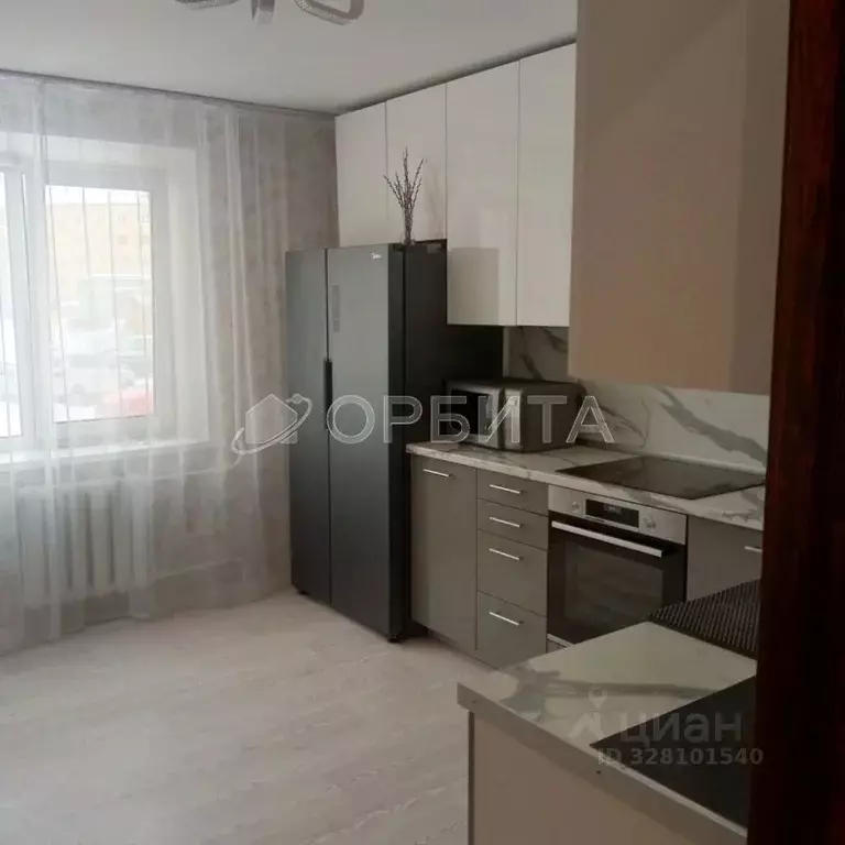 3-к кв. Тюменская область, Тюмень ул. Домостроителей, 26 (85.8 м) - Фото 2