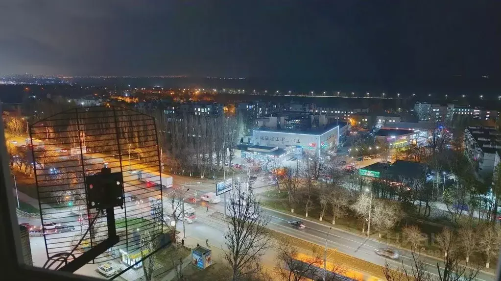 3-к кв. Волгоградская область, Волгоград ул. 64-й Армии, 127А (67.4 м) - Фото 1