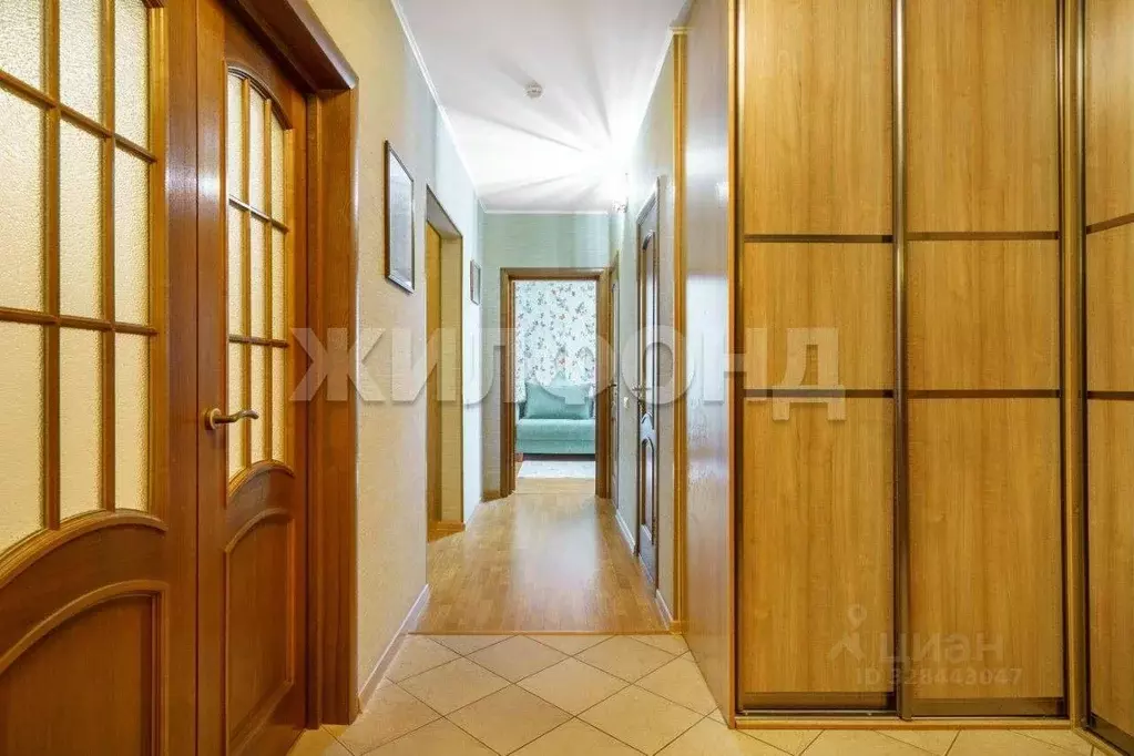 3-к кв. Томская область, Томск Сибирская ул., 56 (87.0 м) - Фото 1