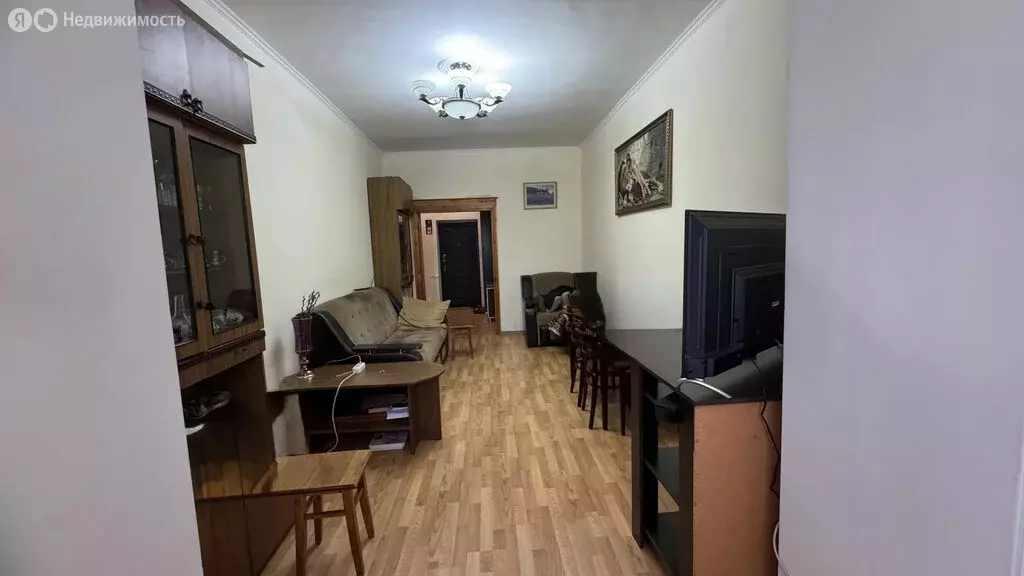 3-комнатная квартира: Владикавказ, улица Тельмана, 37 (76.2 м) - Фото 1