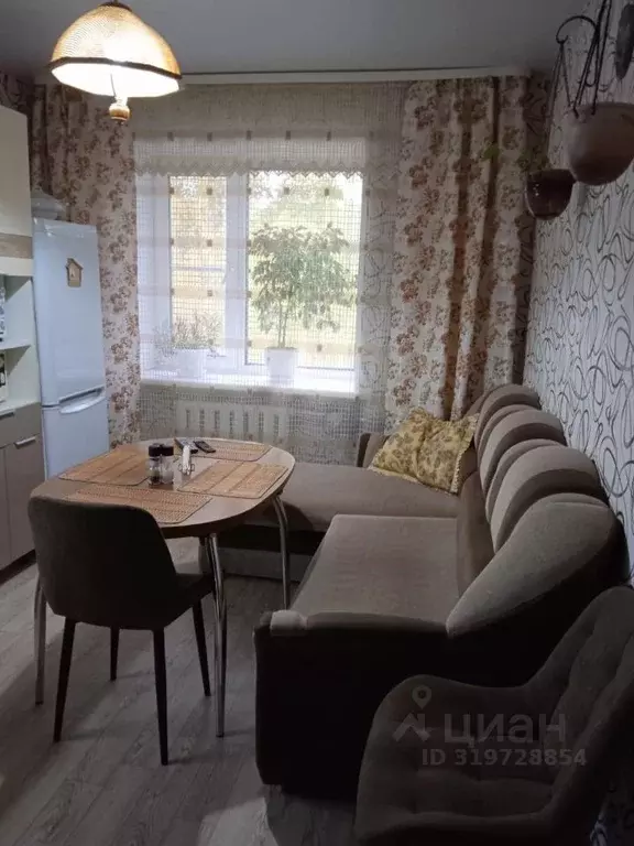 2-к кв. Коми, Сыктывкар Верхний Чов мкр, 57 (56.4 м) - Фото 1