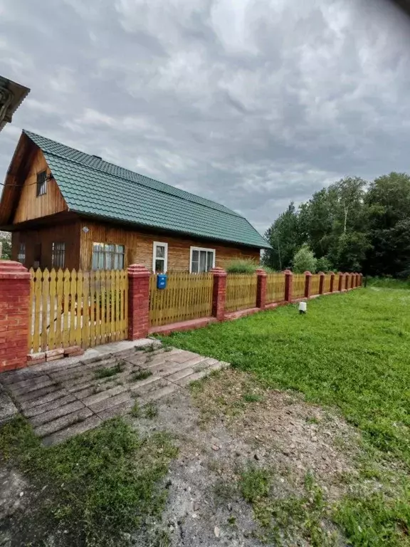 Дом в Кемеровская область, Крапивинский пгт ул. Провинциальная, 21А ... - Фото 0
