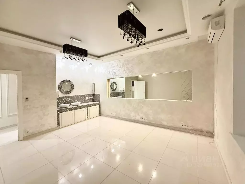 Помещение свободного назначения в Санкт-Петербург 1-я Утиная ул., 28 ... - Фото 1