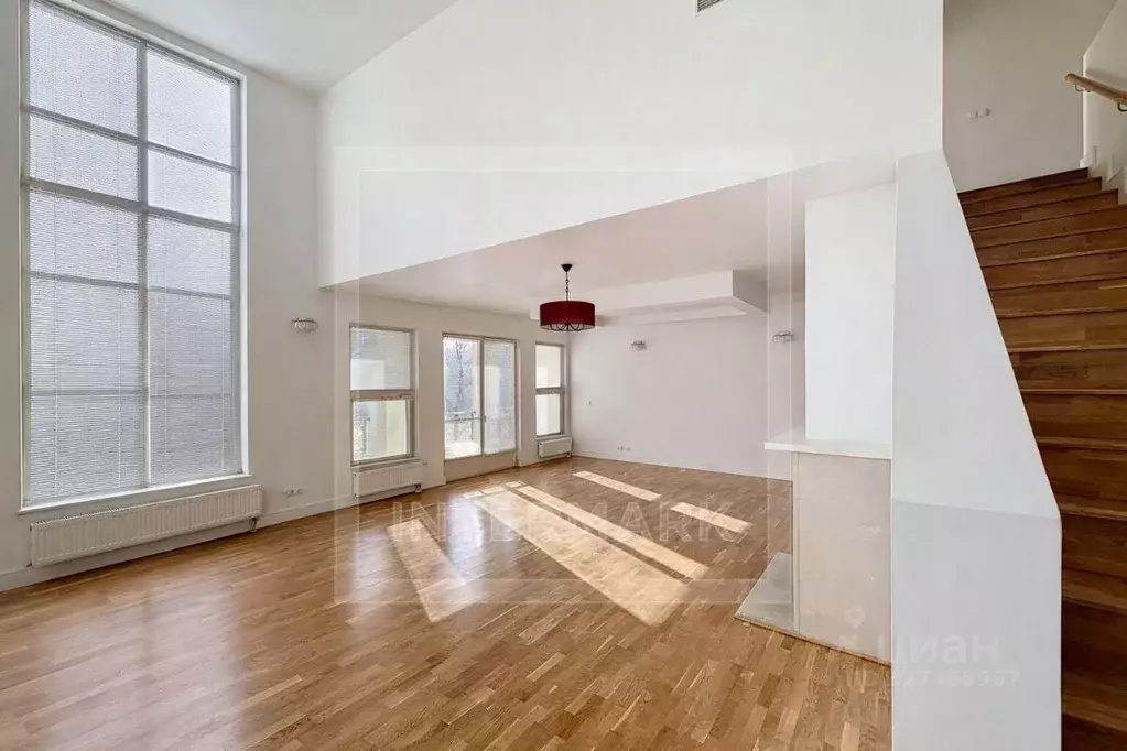 6-к кв. Москва Береговая ул., 3К33 (340.0 м) - Фото 2