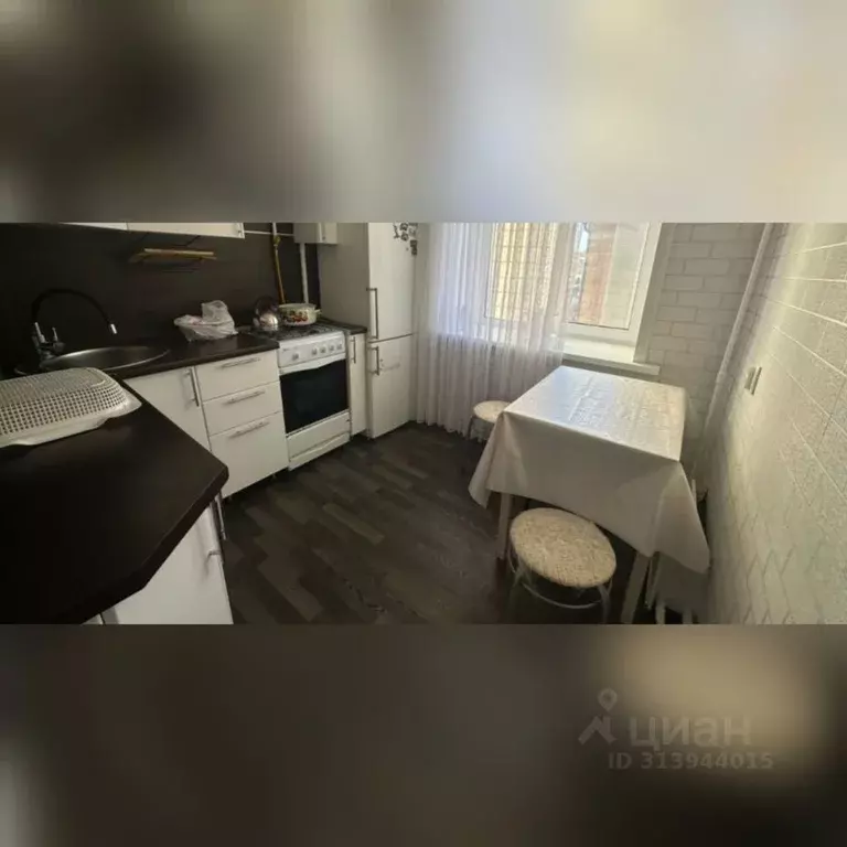 2-к кв. Татарстан, Зеленодольск ул. Карла Маркса, 35 (38.0 м) - Фото 0