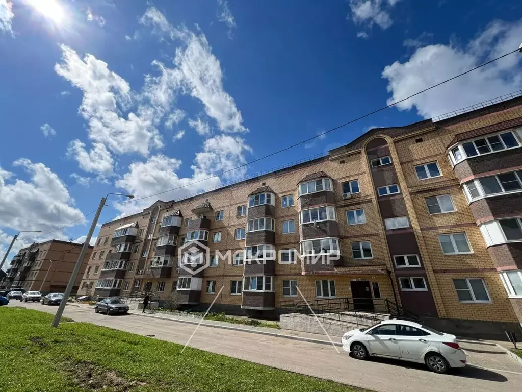 1-к. квартира, 30м, 4/4эт. - Фото 0