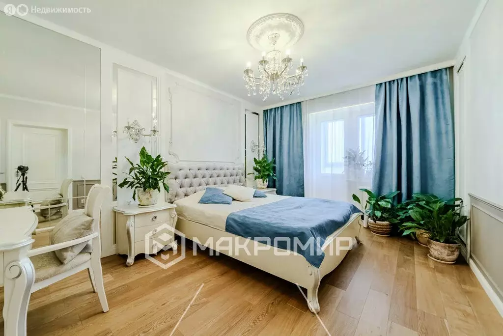 5-комнатная квартира: Санкт-Петербург, улица Беринга, 23к2 (150 м) - Фото 1