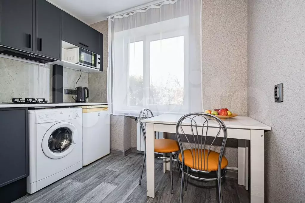 1-к. квартира, 30,6 м, 4/5 эт. - Фото 0