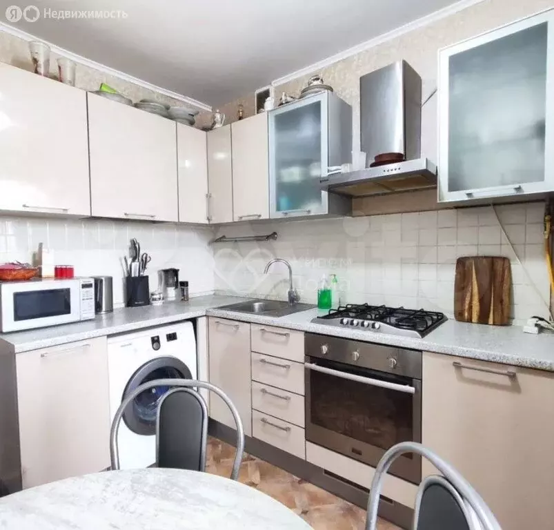 4-комнатная квартира: Волгоград, Череповецкая улица, 5 (75.2 м) - Фото 1