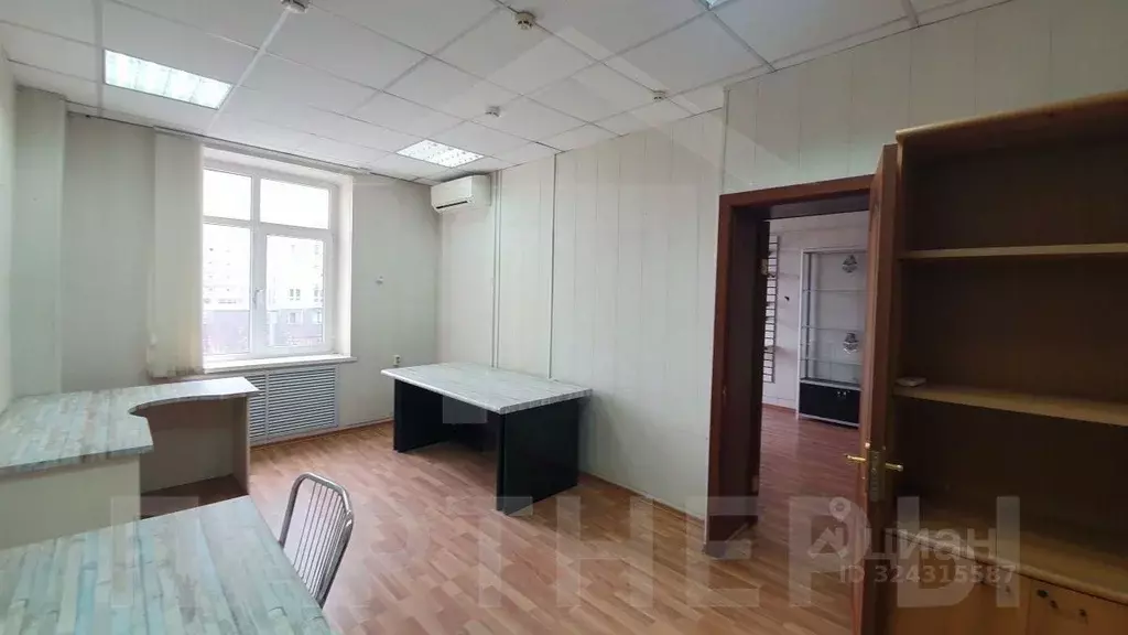 Офис в Краснодарский край, Краснодар Красная ул., 182 (38 м) - Фото 2