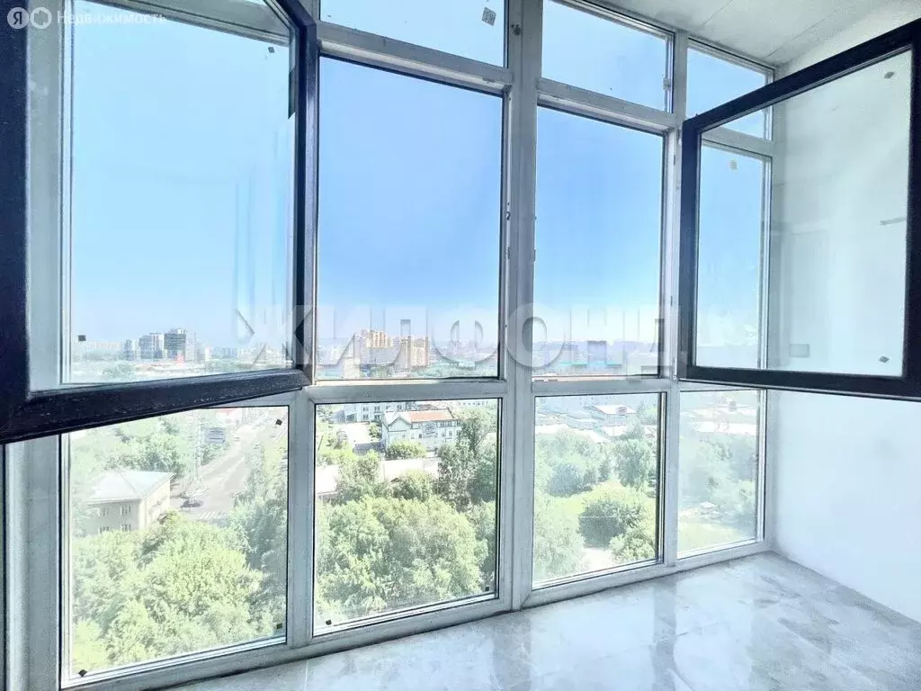 2-комнатная квартира: Иркутск, улица Лыткина, 9/6 (41 м) - Фото 0