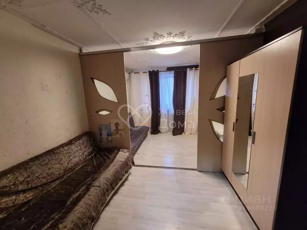 2-к кв. Волгоградская область, Волгоград ул. Репина, 15 (53.7 м) - Фото 1
