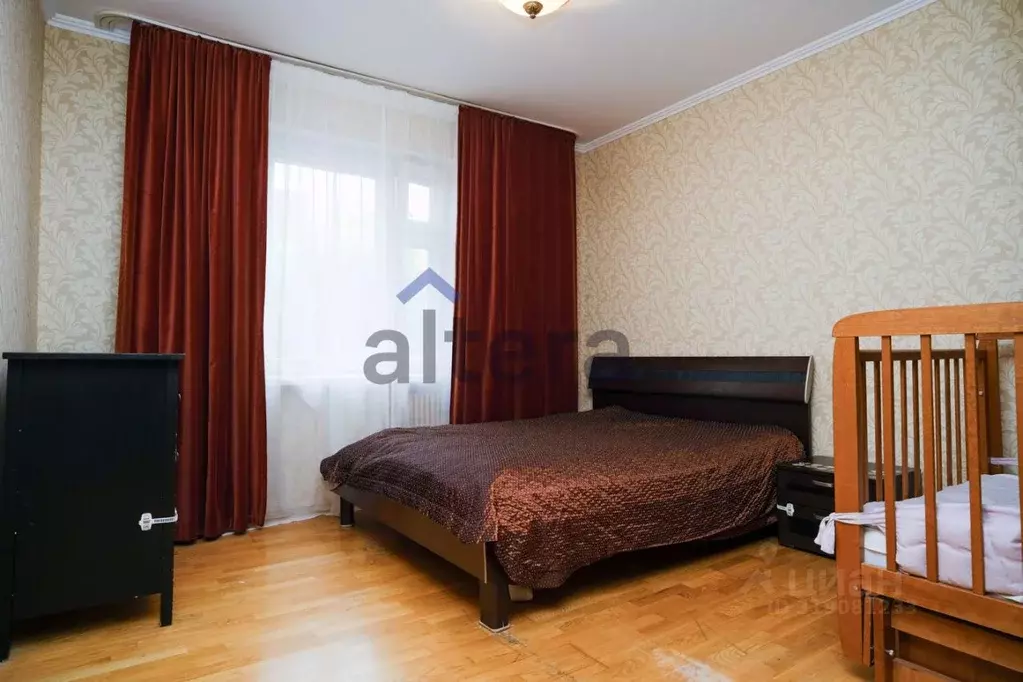 2-к кв. Татарстан, Казань ул. Братьев Касимовых, 21 (57.0 м) - Фото 0