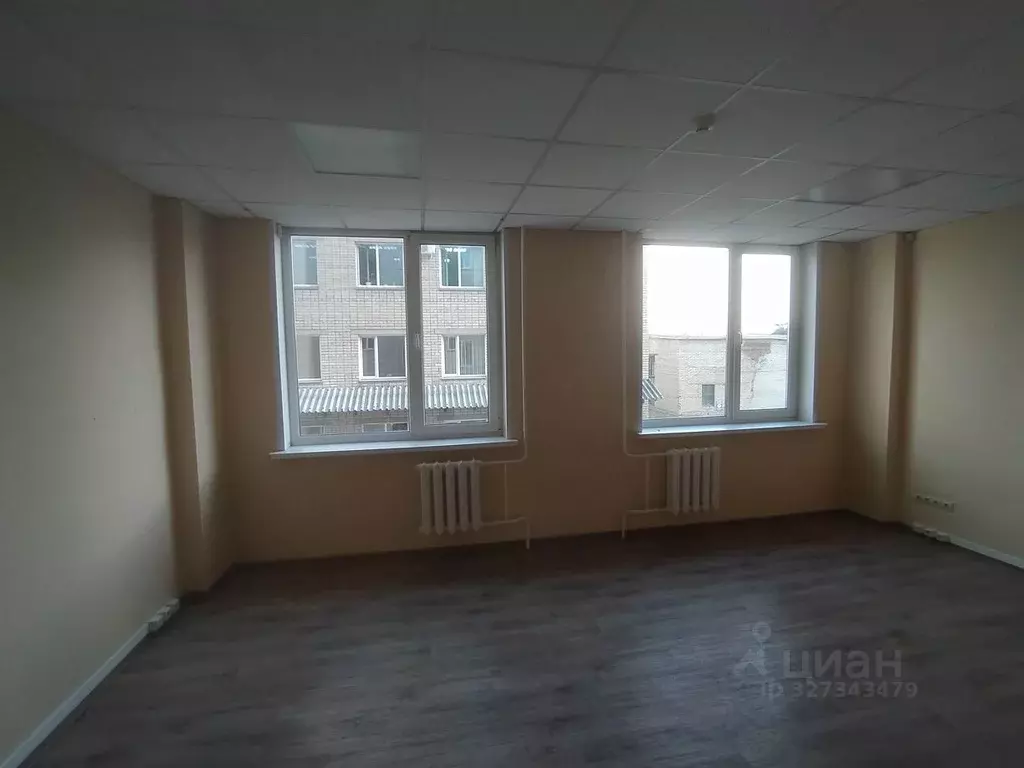 Помещение свободного назначения в Алтайский край, Барнаул ул. ... - Фото 1