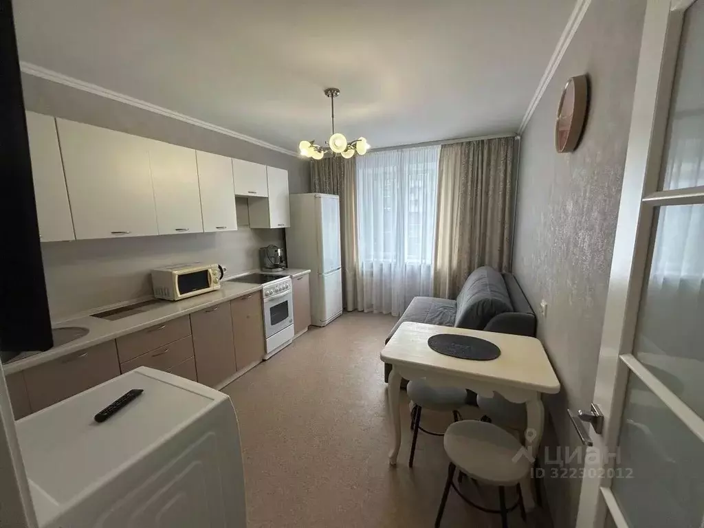 1-к кв. Тюменская область, Тюмень Широтная ул., 130 (45.0 м) - Фото 1