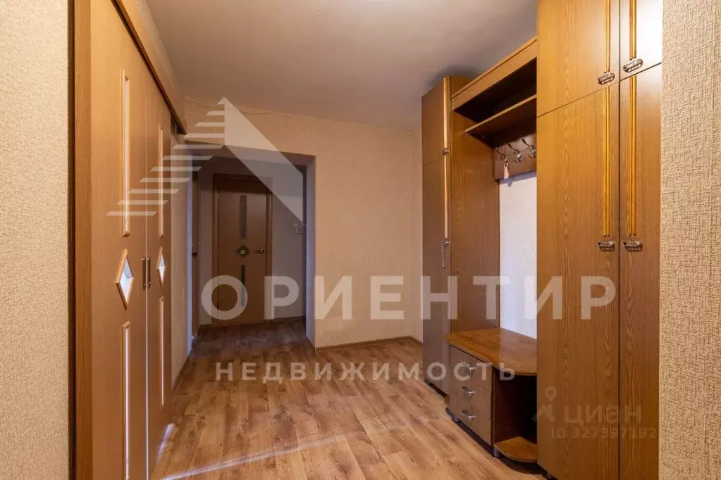3-к кв. Свердловская область, Екатеринбург ул. Антона Валека, 12 (70.0 ... - Фото 1