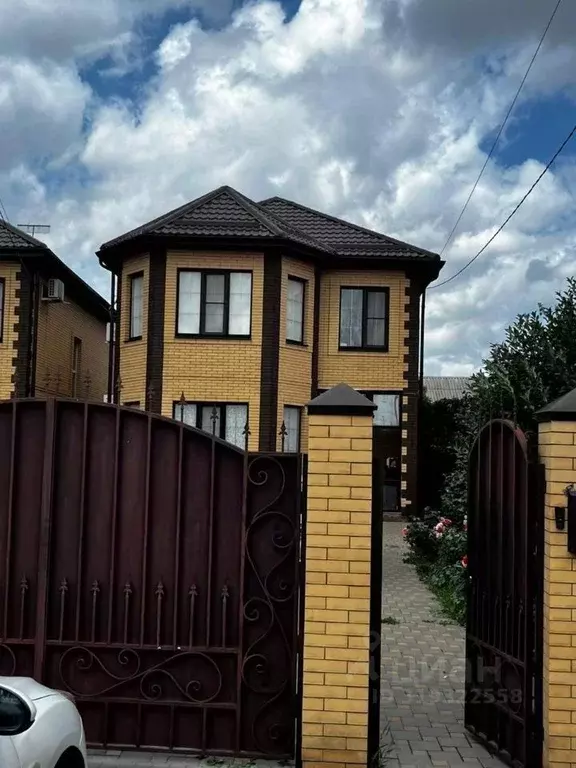 Дом в Ростовская область, Батайск Донецкая ул. (173 м) - Фото 0