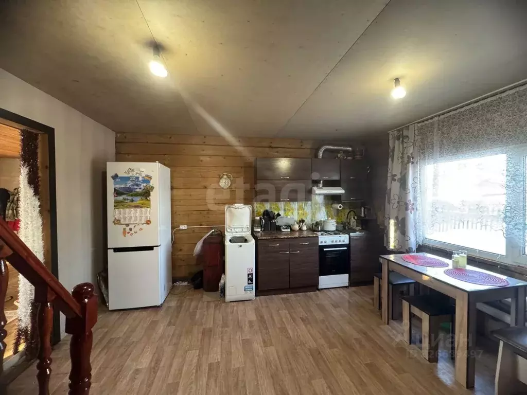 Дом в Алтай, Майминский район, с. Подгорное ул. Светлая, 6А (97 м) - Фото 1