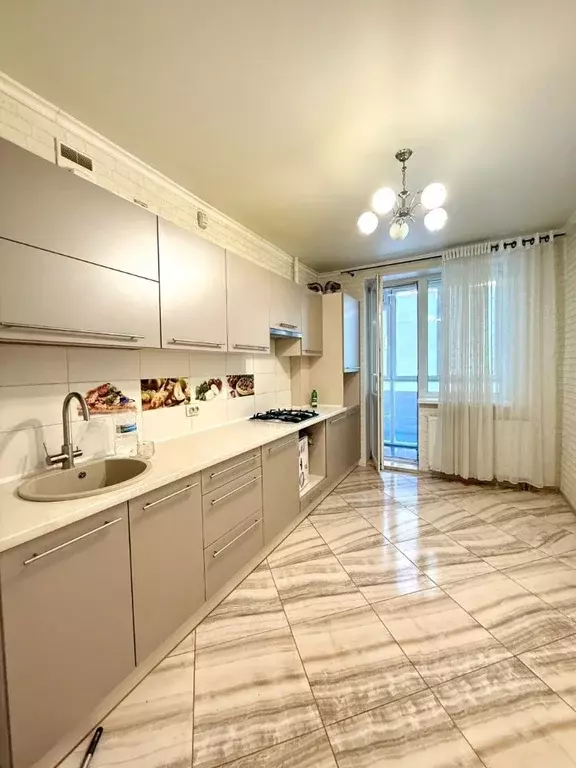 2-к кв. Калининградская область, Калининград ул. Рихарда Зорге, 1 ... - Фото 1