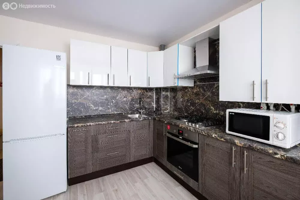 1-комнатная квартира: село Минское, улица Куколевского, 11А (88.66 м) - Фото 2