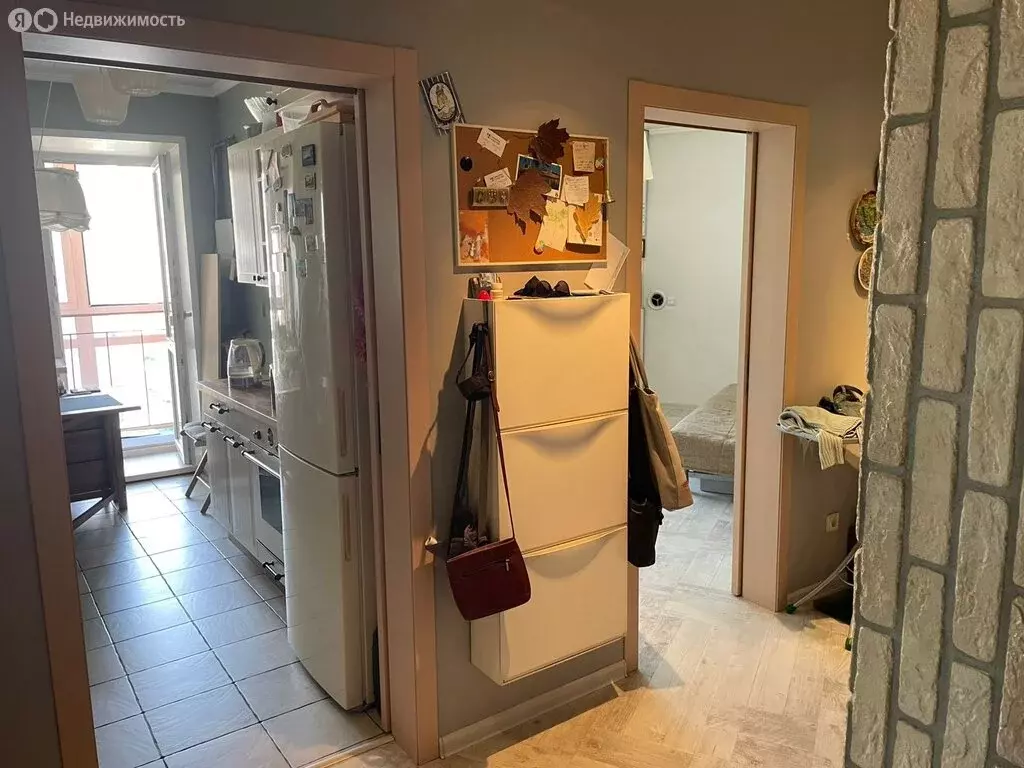 2-комнатная квартира: Красноярск, улица Ладо Кецховели, 17А (48 м) - Фото 1
