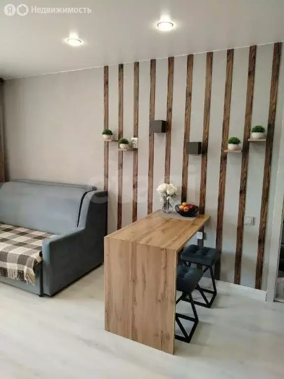 3-комнатная квартира: Томск, проспект Ленина, 180 (62.3 м) - Фото 2