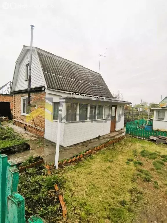 Дом в Омская область, Азовский немецкий район, деревня Гауф (82 м) - Фото 0