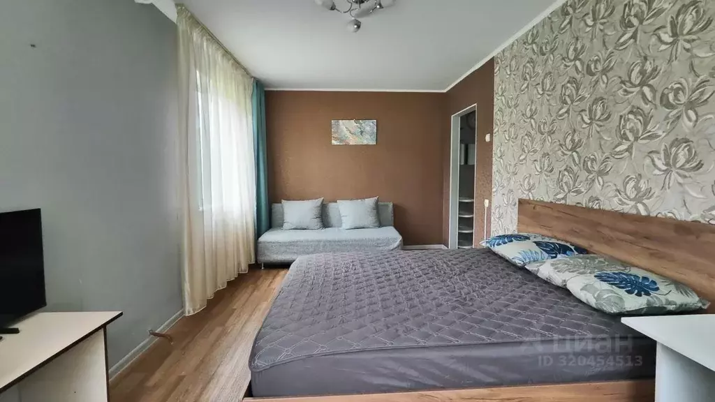 2-к кв. Челябинская область, Миасс ул. Попова, 15 (40.0 м) - Фото 0