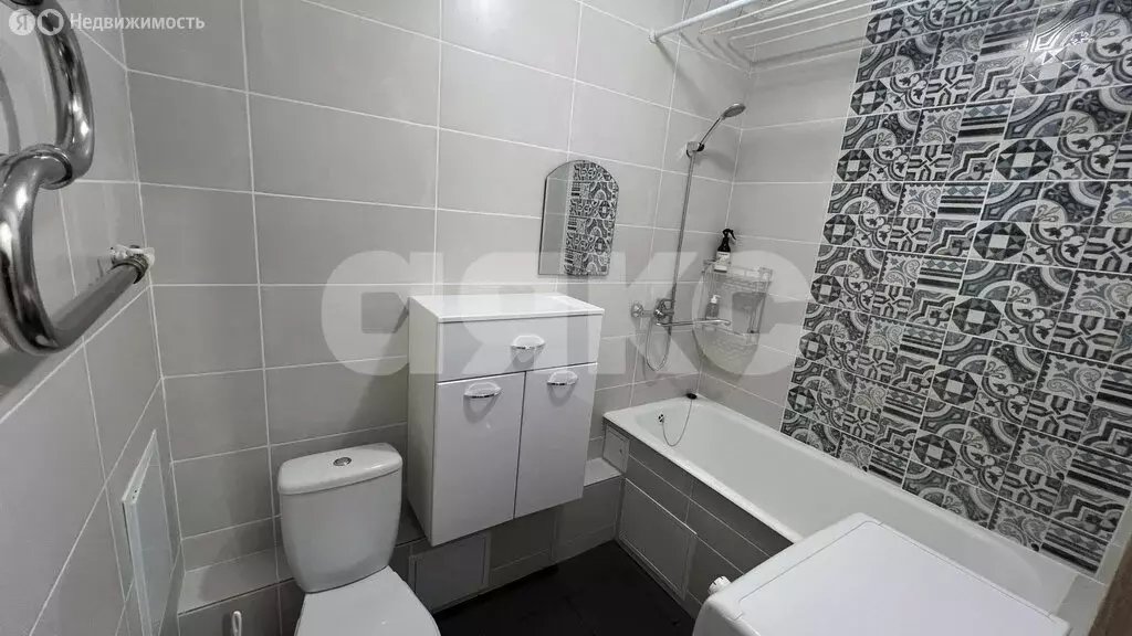 1-комнатная квартира: Анапа, улица Адмирала Пустошкина, 22к3 (37.4 м) - Фото 0