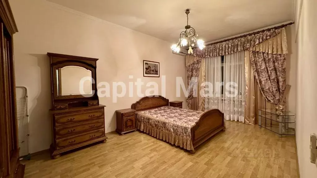 3-к кв. Москва 2-й Волконский пер., 12 (80.0 м) - Фото 0