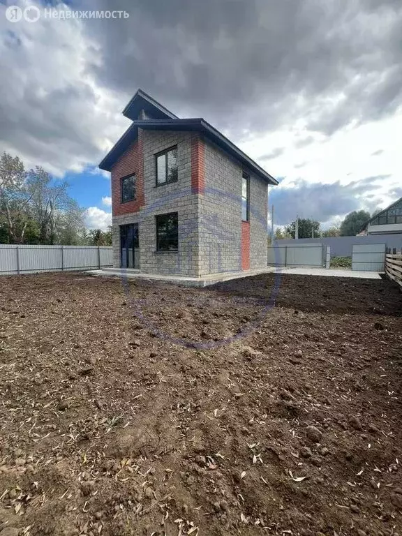 Дом в Новокуйбышевск, Черёмуховая улица (105 м) - Фото 1