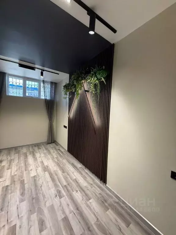 Помещение свободного назначения в Крым, Симферополь ул. ... - Фото 1