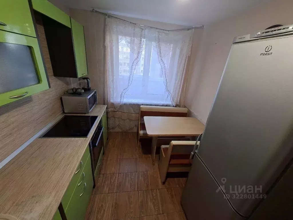 2-к кв. Тюменская область, Тюмень Молодежная ул., 70 (51.0 м) - Фото 0