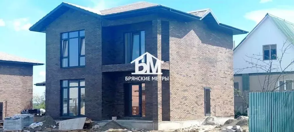 Дом в Брянская область, Брянск Бежицкая ул. (150 м) - Фото 1