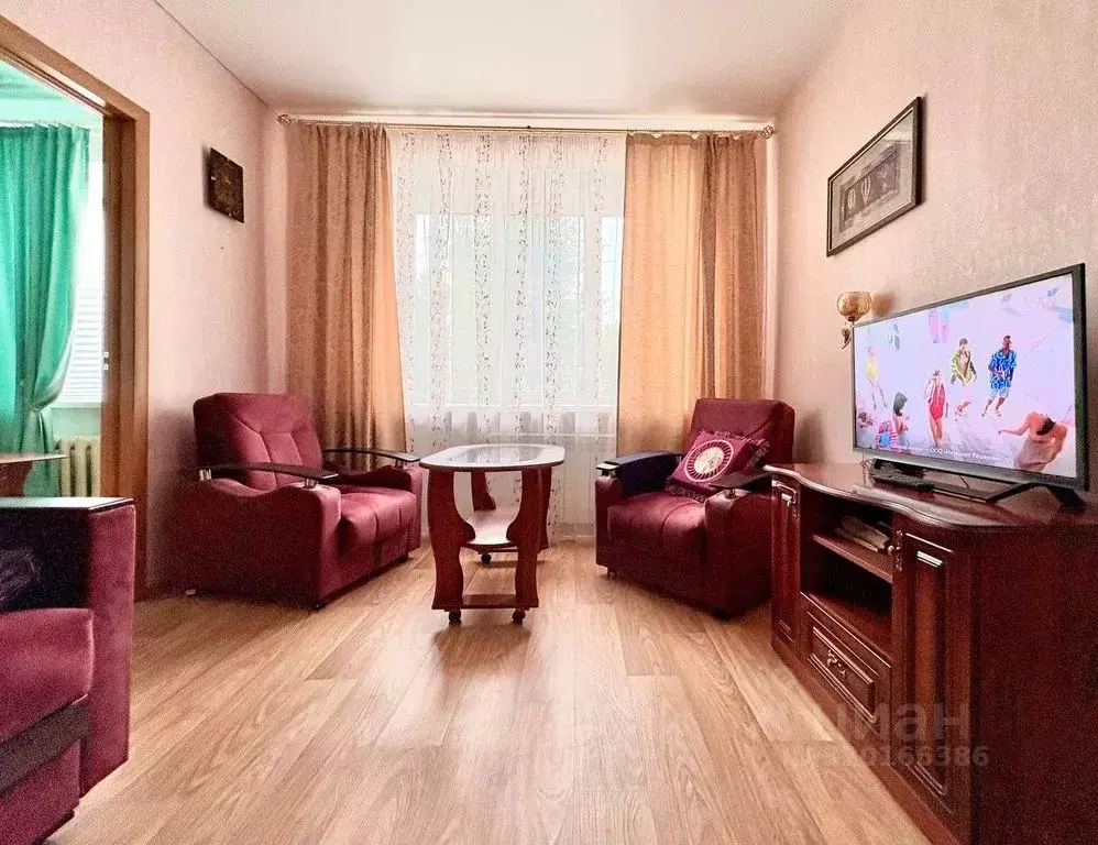 2-к кв. Свердловская область, Каменск-Уральский ул. Кунавина, 23 (50.0 ... - Фото 0