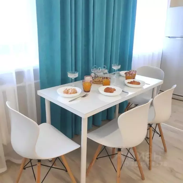 2-к кв. Калининградская область, Калининград Больничная ул., 13 (45.0 ... - Фото 1