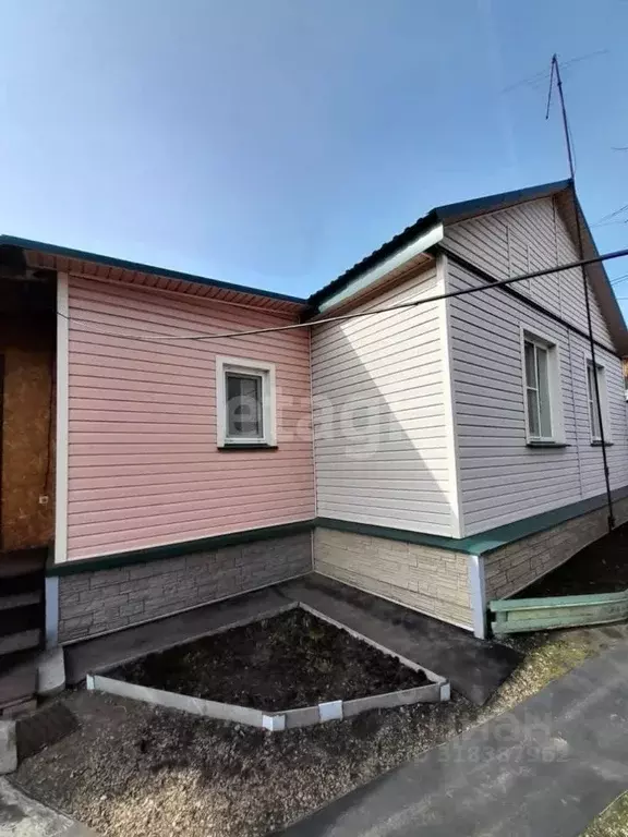 Дом в Курганская область, Шадринск ул. Островского, 17 (75 м) - Фото 2