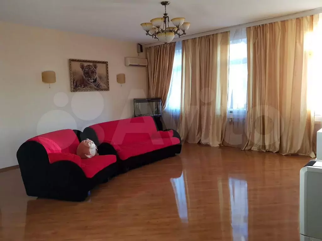 3-к. квартира, 136 м, 3/4 эт. - Фото 0