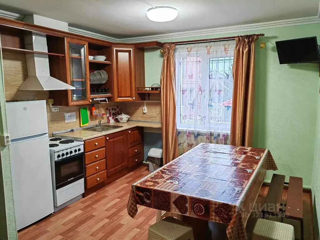 Коттедж в Иркутская область, Иркутск ул. Ржанова, 60 (50 м) - Фото 0