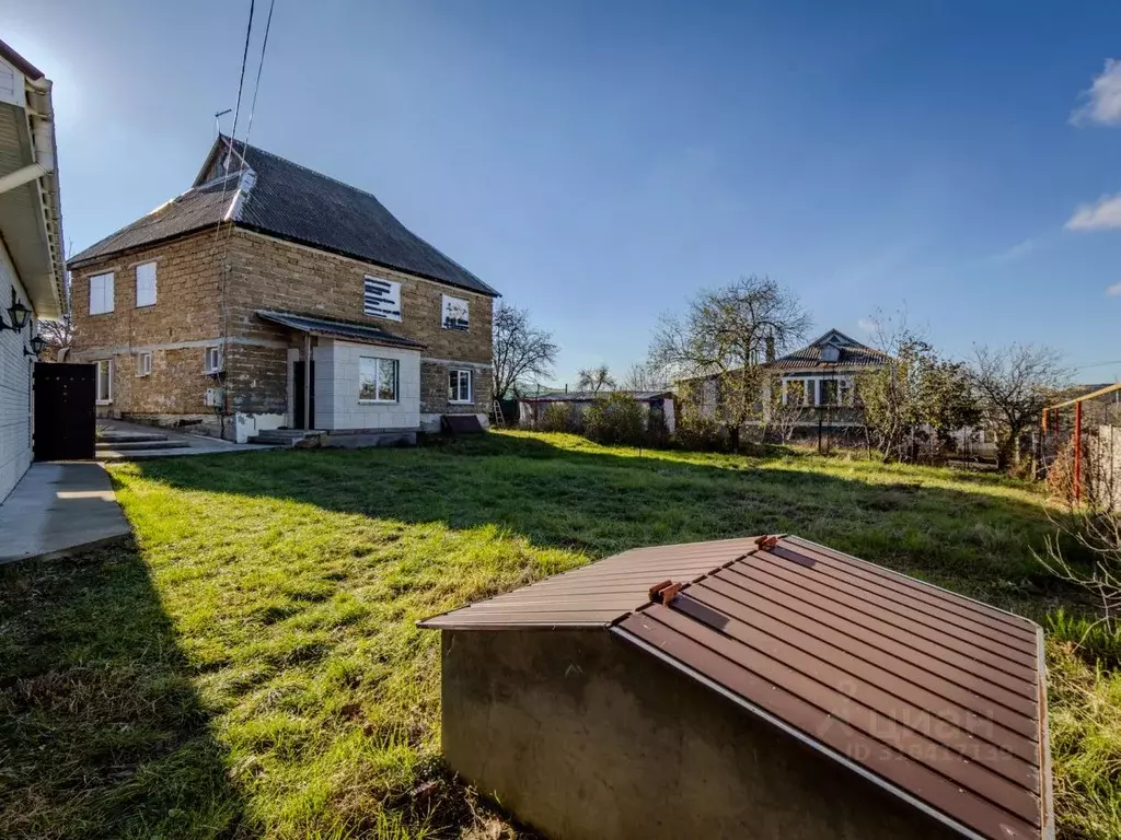 Дом в Крым, Симферопольский район, Перовское с/пос, с. Украинка ул. ... - Фото 1