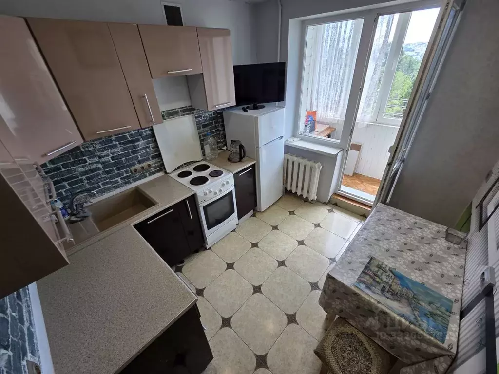 2-к кв. Севастополь ул. Михайловская, 7 (49.0 м) - Фото 1