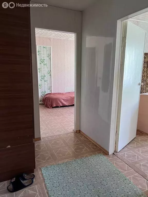 2-комнатная квартира: посёлок городского типа Суходол, ... - Фото 0