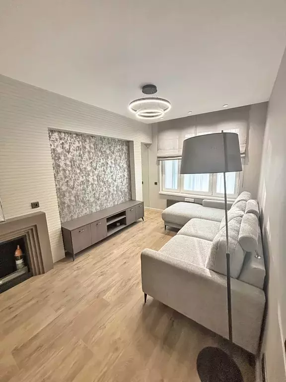 Продаётся 2-к квартира, 48.4 м - Фото 0