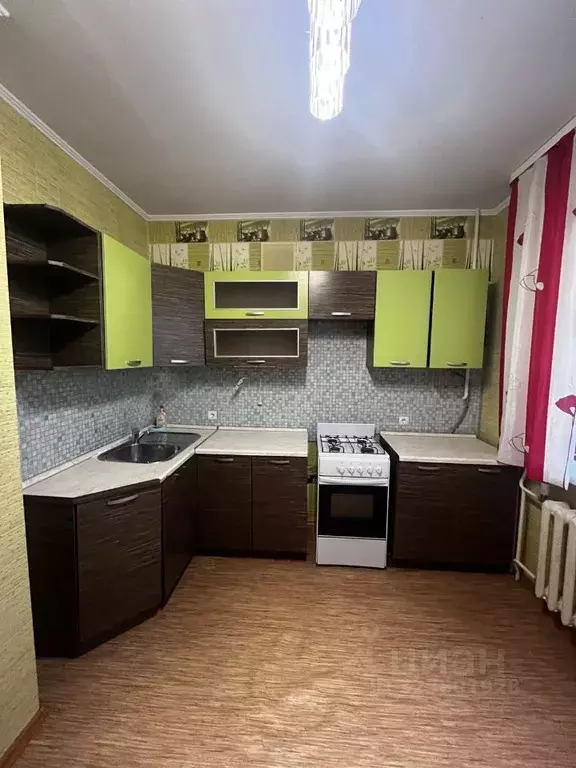 3-к кв. Псковская область, Псков Новгородская ул., 18 (75.0 м) - Фото 1