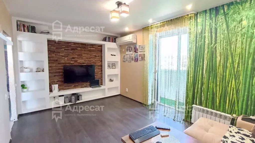 3-к кв. Волгоградская область, Волгоград ул. Солнечникова, 17 (65.6 м) - Фото 1