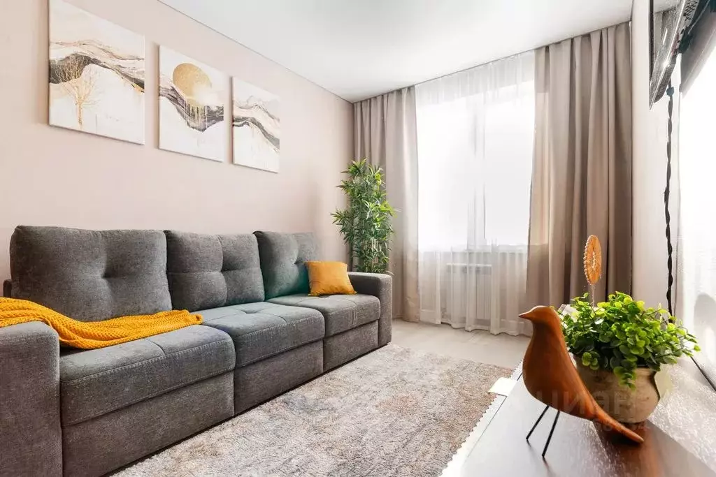 1-к кв. Омская область, Омск ул. Крупской, 13/1 (46.0 м) - Фото 2