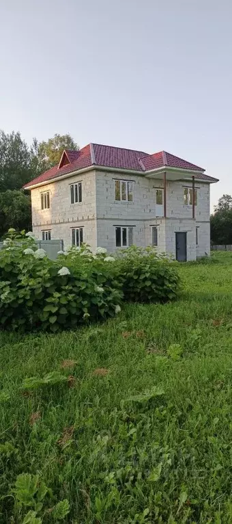 Дом в Тверская область, Старицкий муниципальный округ, д. Юрьевское ... - Фото 0