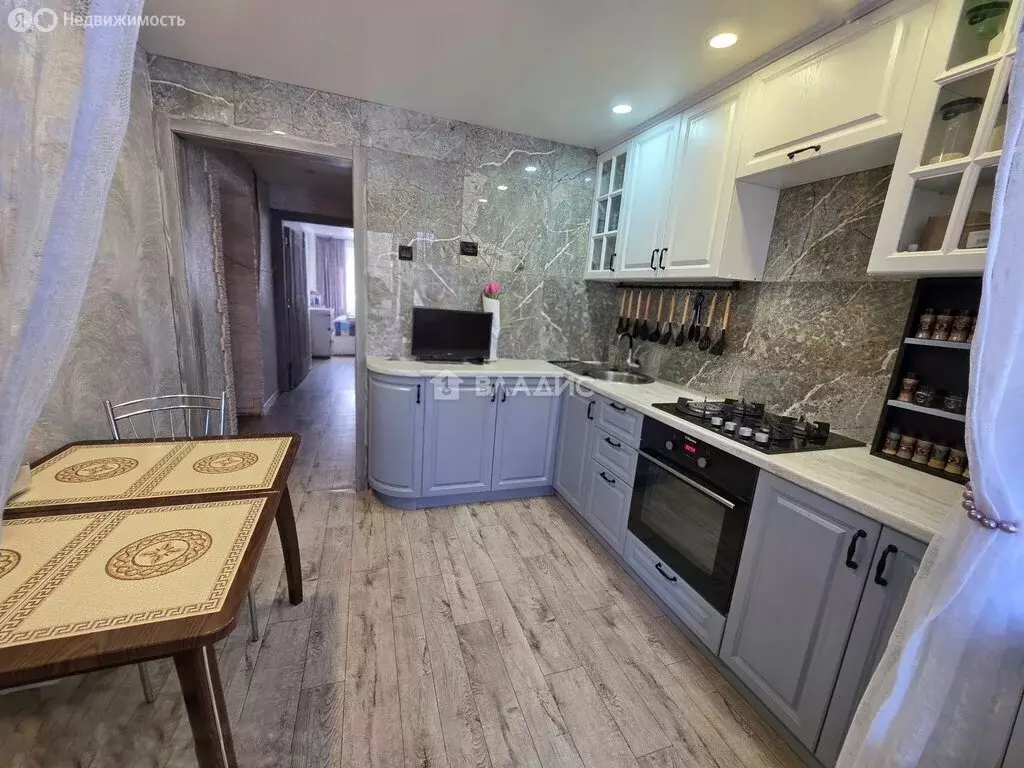 2-комнатная квартира: посёлок Возрождение, 23 (48.6 м) - Фото 2