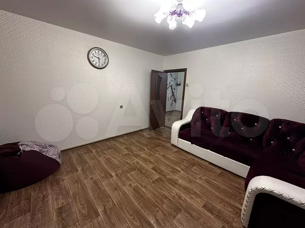 3-к. квартира, 70 м, 3/10 эт. - Фото 0