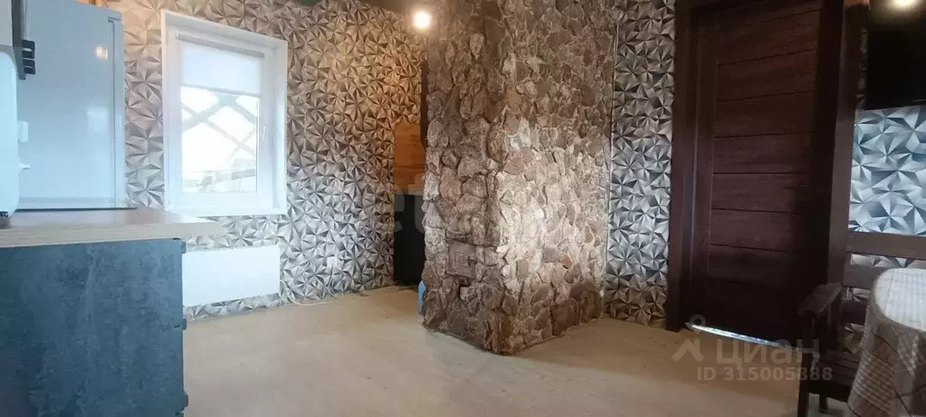 Дом в Саратовская область, Татищевский район, Ягодно-Полянское ... - Фото 1